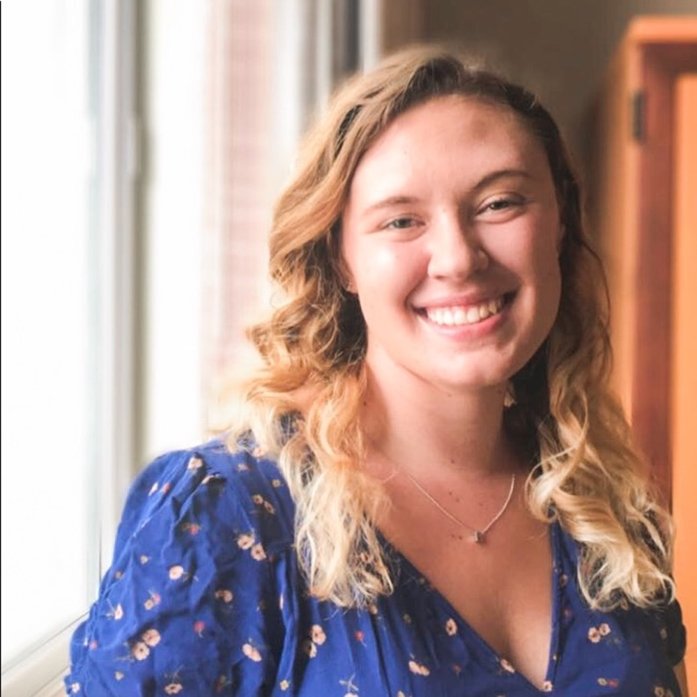 Meet your Posher, Brooke